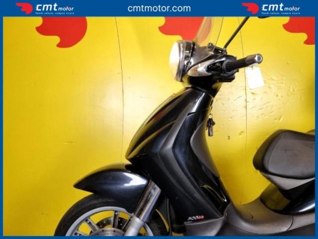 PIAGGIO Beverly 500 usata 6