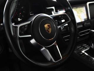 PORSCHE Macan usata 24
