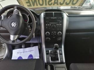 SUZUKI Grand Vitara usata, con Autoradio digitale