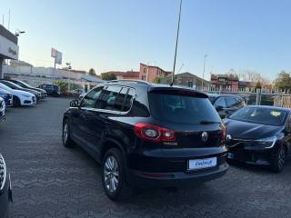 VOLKSWAGEN Tiguan usata, con Airbag