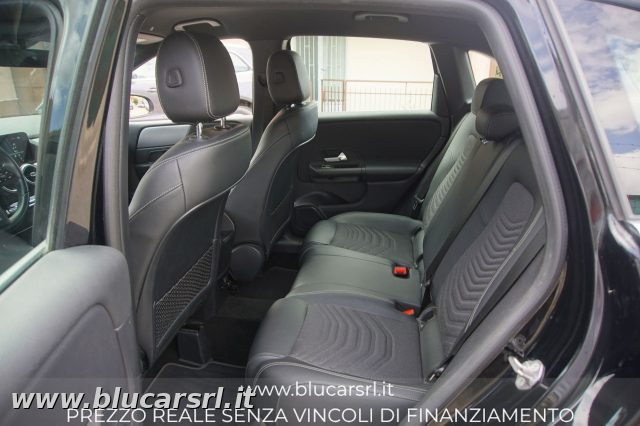 MERCEDES-BENZ B 180 usata, con Fendinebbia