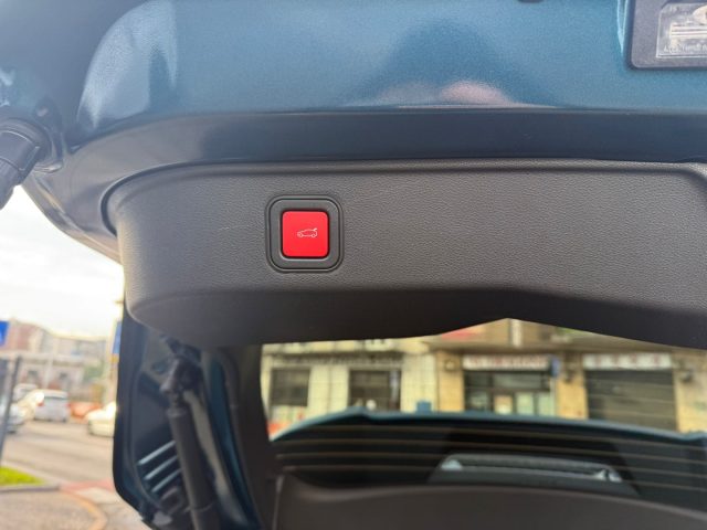 ALFA ROMEO Junior usata, con Telecamera per parcheggio assistito
