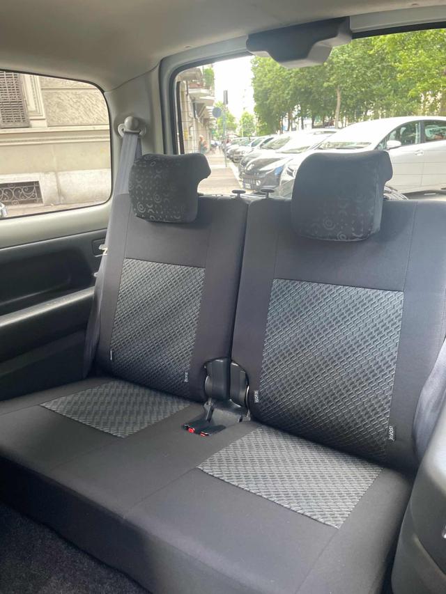 SUZUKI Jimny usata, con Lettore CD