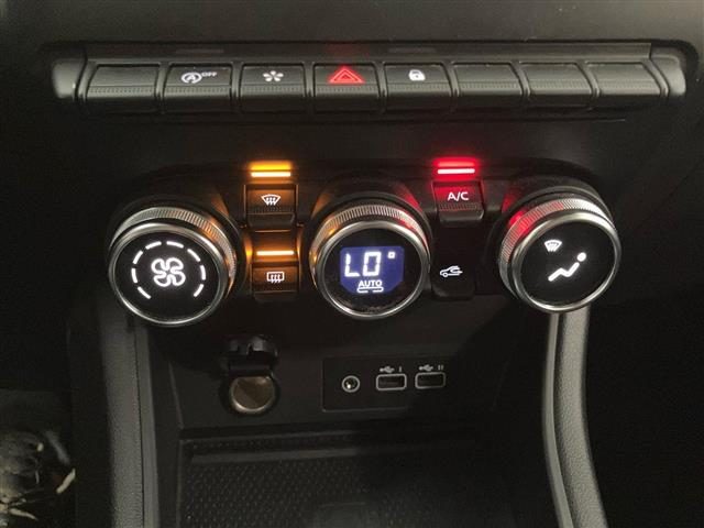 RENAULT Captur usata 22