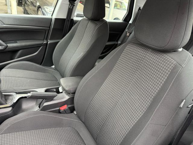 PEUGEOT 308 usata, con Controllo automatico clima