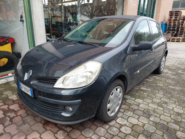RENAULT Clio usata, con ABS