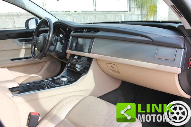 JAGUAR XF usata, con Boardcomputer