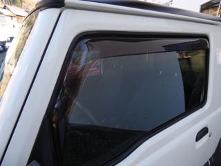 SUZUKI Jimny usata, con Luci diurne