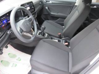 VOLKSWAGEN T-Roc usata, con Autoradio