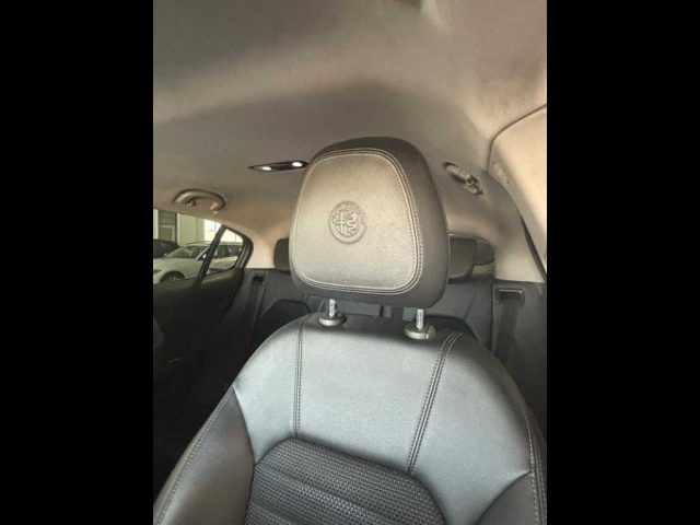 ALFA ROMEO Stelvio usata, con Fari Xenon