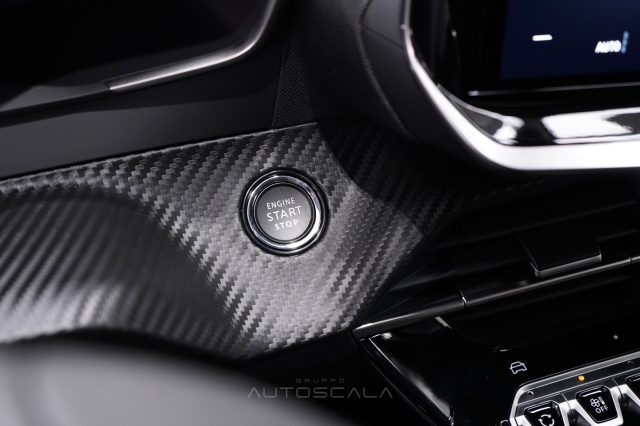 PEUGEOT 208 usata, con Fari LED