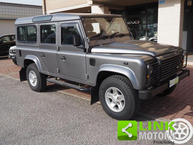 LAND ROVER Defender usata, con Autoradio