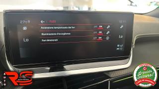 PEUGEOT 2008 usata, con Volante in pelle