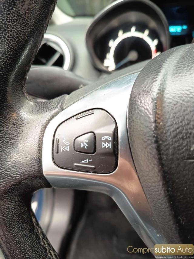 FORD Fiesta usata, con Sedile posteriore sdoppiato