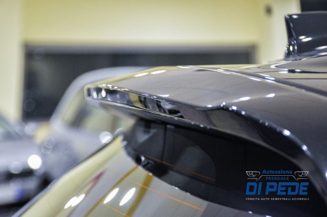 TOYOTA Yaris usata, con Volante in pelle