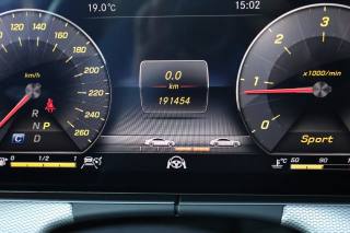 MERCEDES-BENZ E 220 usata, con USB