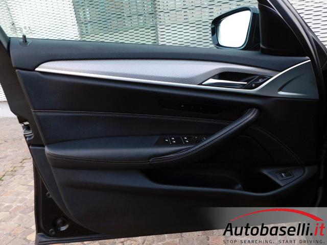 BMW 520 usata, con Sensori di parcheggio posteriori