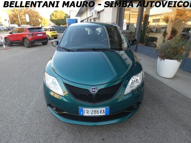 LANCIA Ypsilon usata, con Airbag