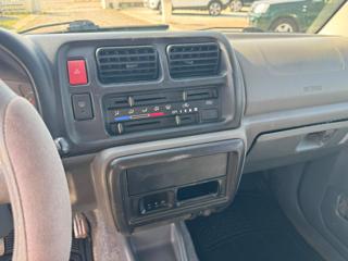 SUZUKI Jimny usata, con Sedile posteriore sdoppiato