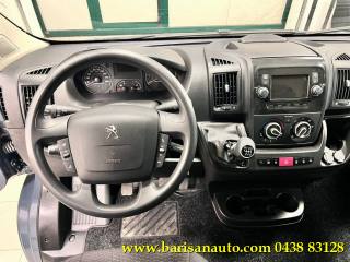 PEUGEOT Boxer usata, con Servosterzo