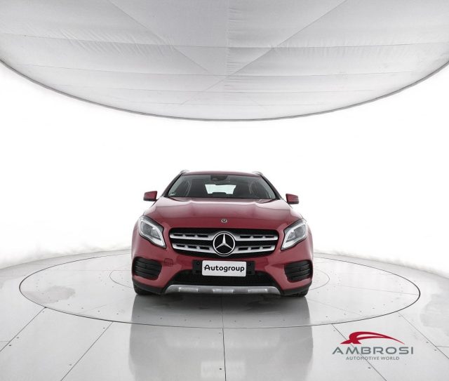 MERCEDES-BENZ GLA 200 usata 4
