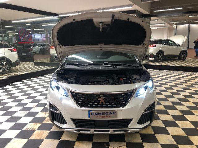 PEUGEOT 3008 usata, con Sensori di parcheggio posteriori