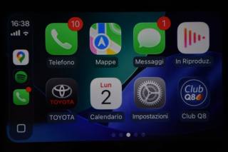 TOYOTA Yaris usata, con Controllo automatico clima