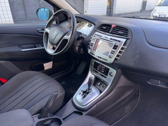 LANCIA Delta usata, con Airbag laterali