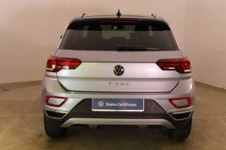 VOLKSWAGEN T-Roc usata, con Autoradio