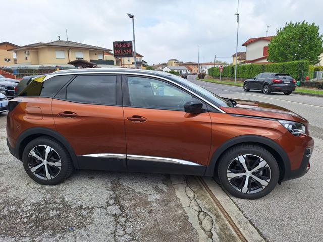PEUGEOT 3008 usata, con Autoradio