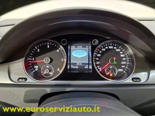 VOLKSWAGEN Passat usata, con Sistema di navigazione