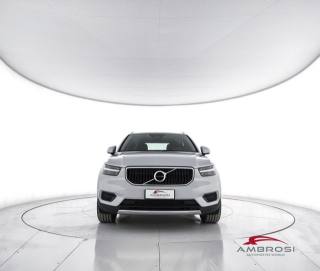 VOLVO XC40 usata 4