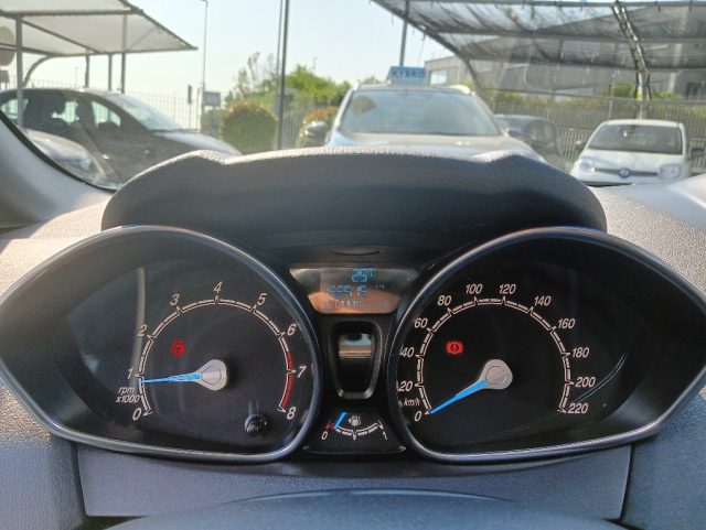 FORD Fiesta usata, con Boardcomputer