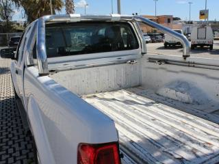 NISSAN Navara usata, con MP3