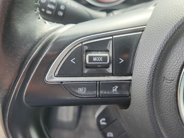 SUZUKI Swift usata, con Sensori di parcheggio posteriori