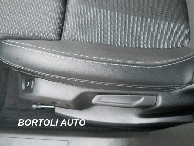 OPEL Grandland usata, con Vivavoce