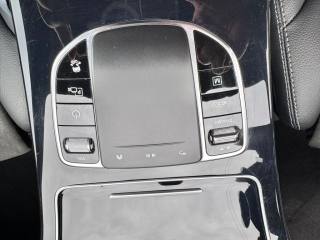 MERCEDES-BENZ GLC 300 usata, con Volante in pelle