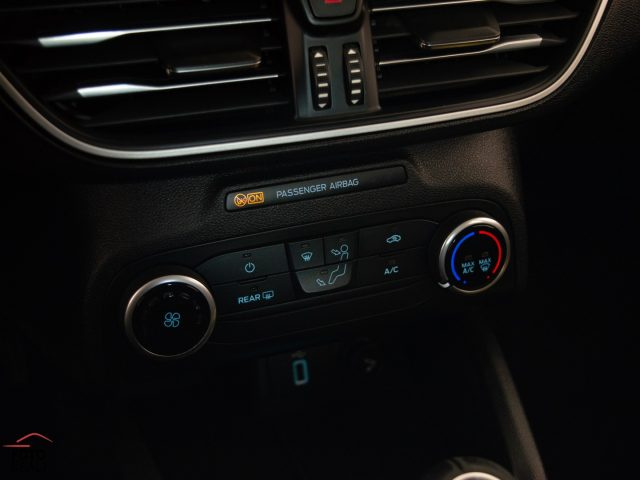 FORD Focus usata, con Bluetooth
