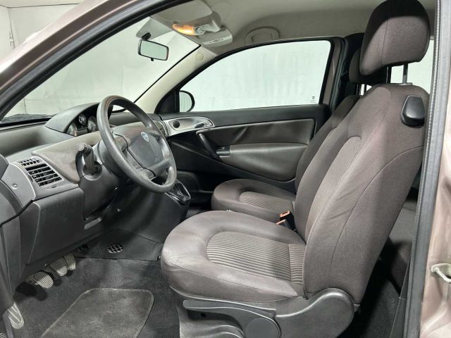 LANCIA Ypsilon usata, con Servosterzo