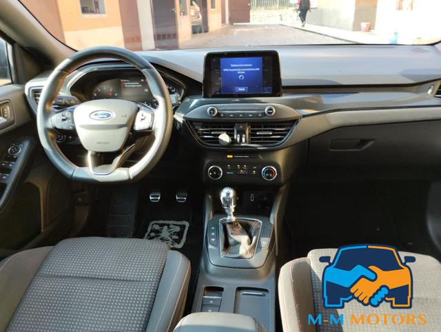 FORD Focus usata, con Park Distance Control