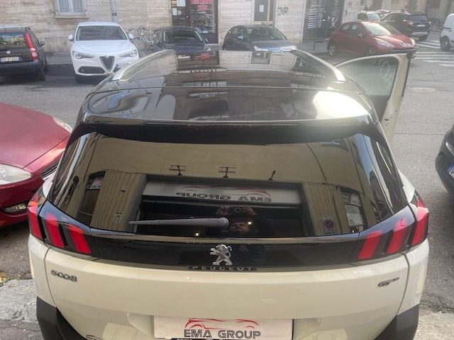PEUGEOT 5008 usata, con Airbag Passeggero