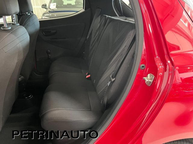 LANCIA Ypsilon usata, con Sensori di parcheggio posteriori