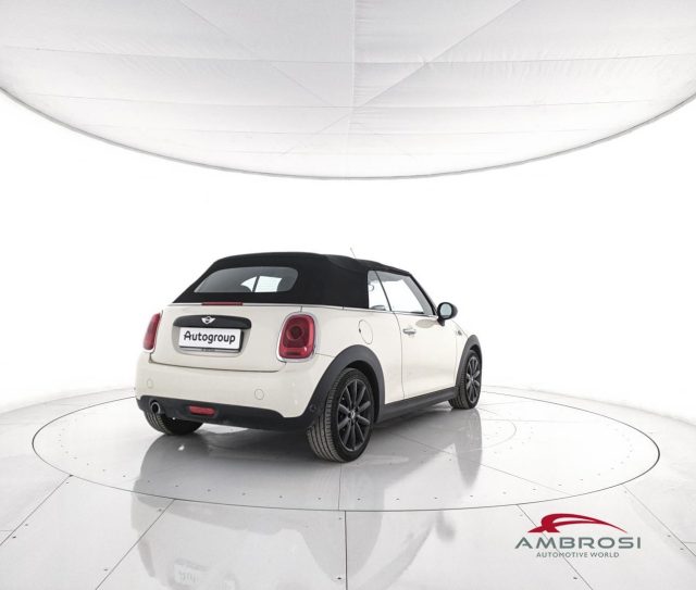 MINI Cabrio usata 2
