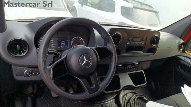 MERCEDES-BENZ Sprinter usata, con Controllo automatico clima