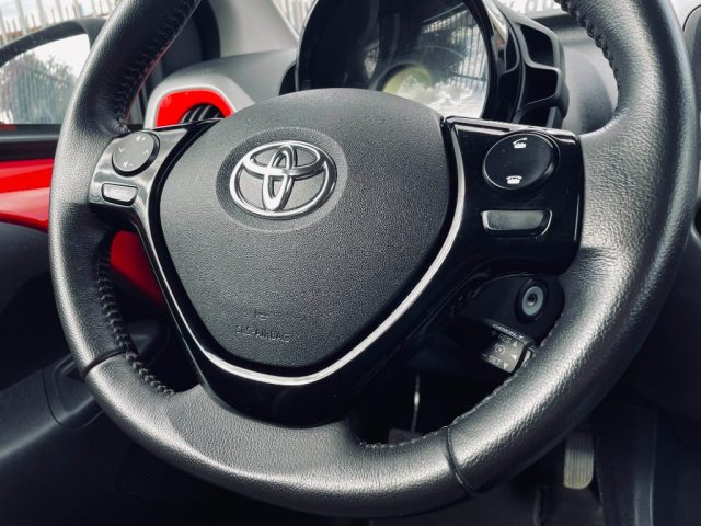 TOYOTA Aygo usata, con Chiusura centralizzata