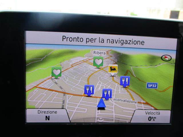 MERCEDES-BENZ C 200 usata, con Sensori di parcheggio posteriori