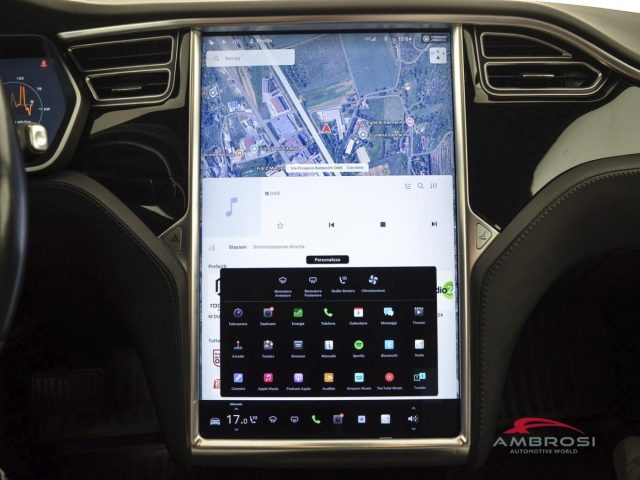 TESLA Model S usata 14