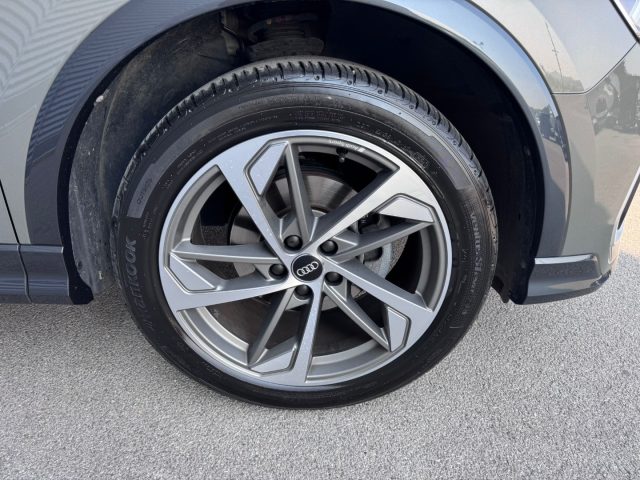 AUDI Q3 usata, con Park Distance Control