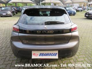 PEUGEOT 208 usata, con Boardcomputer