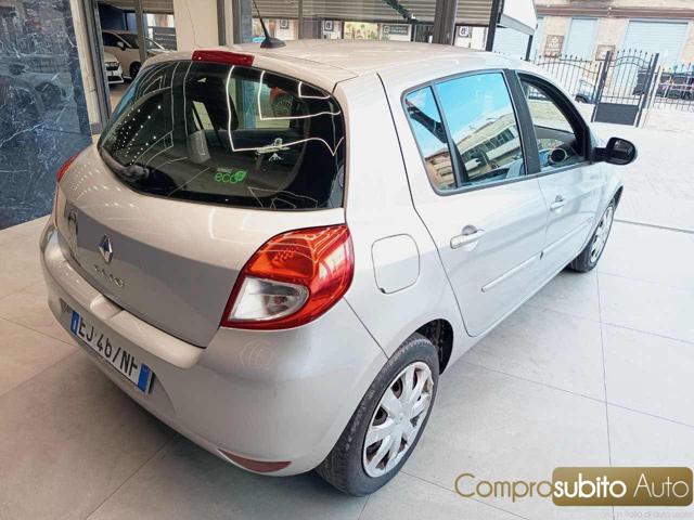 RENAULT Clio usata, con Controllo trazione